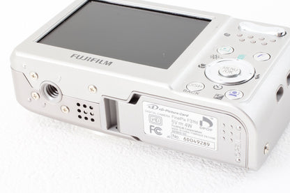 ジャンク品◆FUJIFILM FinePix F31fd