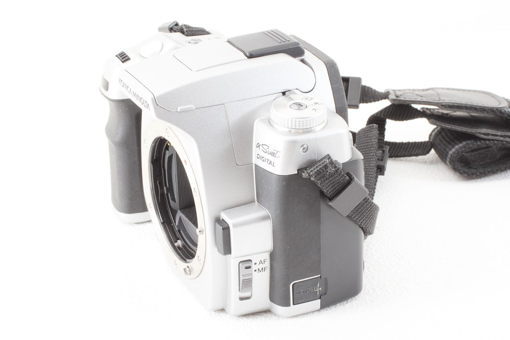 ジャンク品◆KONICAMINOLTA α Sweet DIGITAL ダブルレンズ