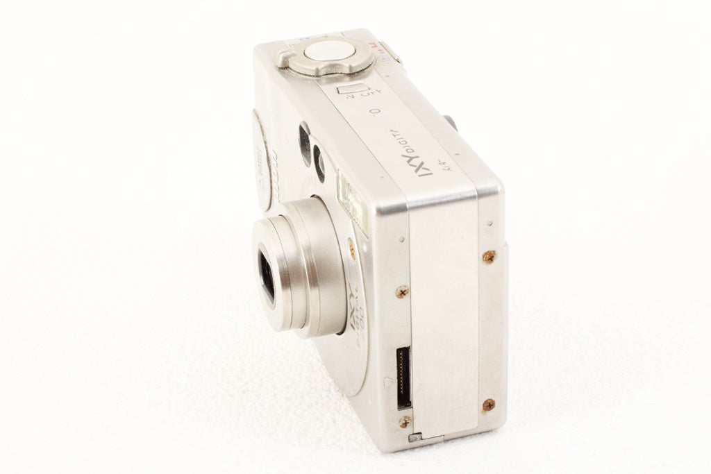 ジャンク品◆Canon IXY DIGITAL 200 ◆元箱