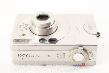 ジャンク品◆Canon IXY DIGITAL 200 ◆元箱