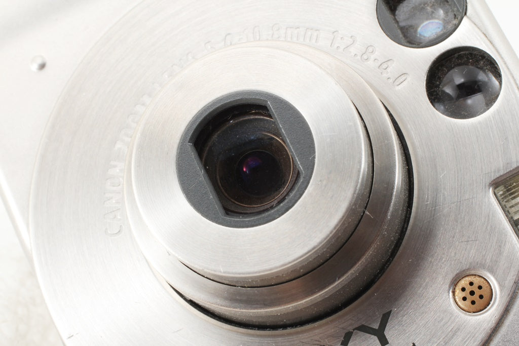 ジャンク品◆Canon IXY DIGITAL 200 ◆元箱