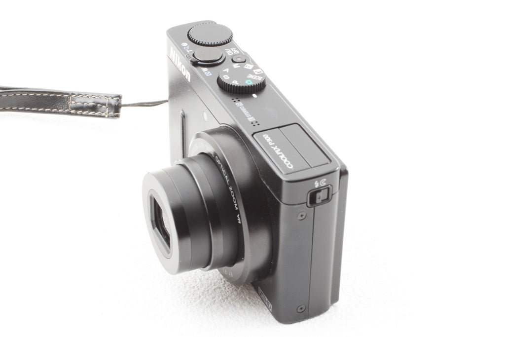 美品◆Nikon COOLPIX P300◆元箱